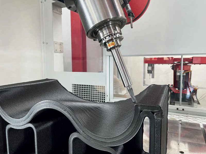 Fabricación aditiva gran formato LFAM + CNC